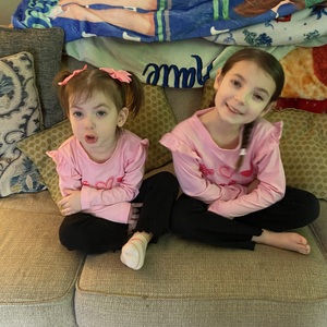 Jillian and Julia Rossi